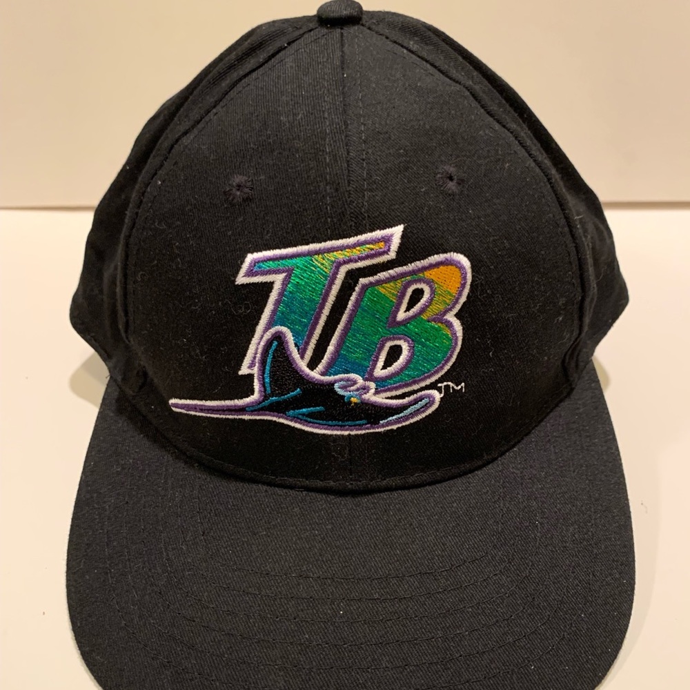 VINTAGE MEN’S MLB TAMPA BAY DEVIL RAYS BASEBALL CAP.